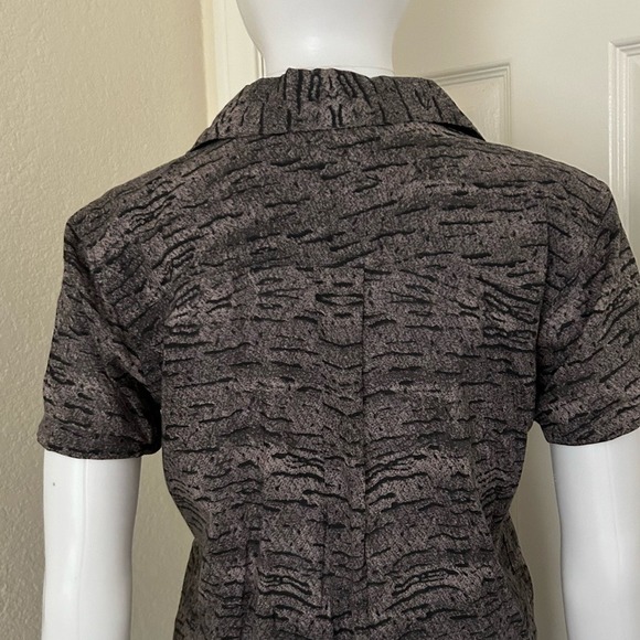 RVCA Button Front Black Deep Purple Short Sleeve top shirt small - Picture 4 of 9